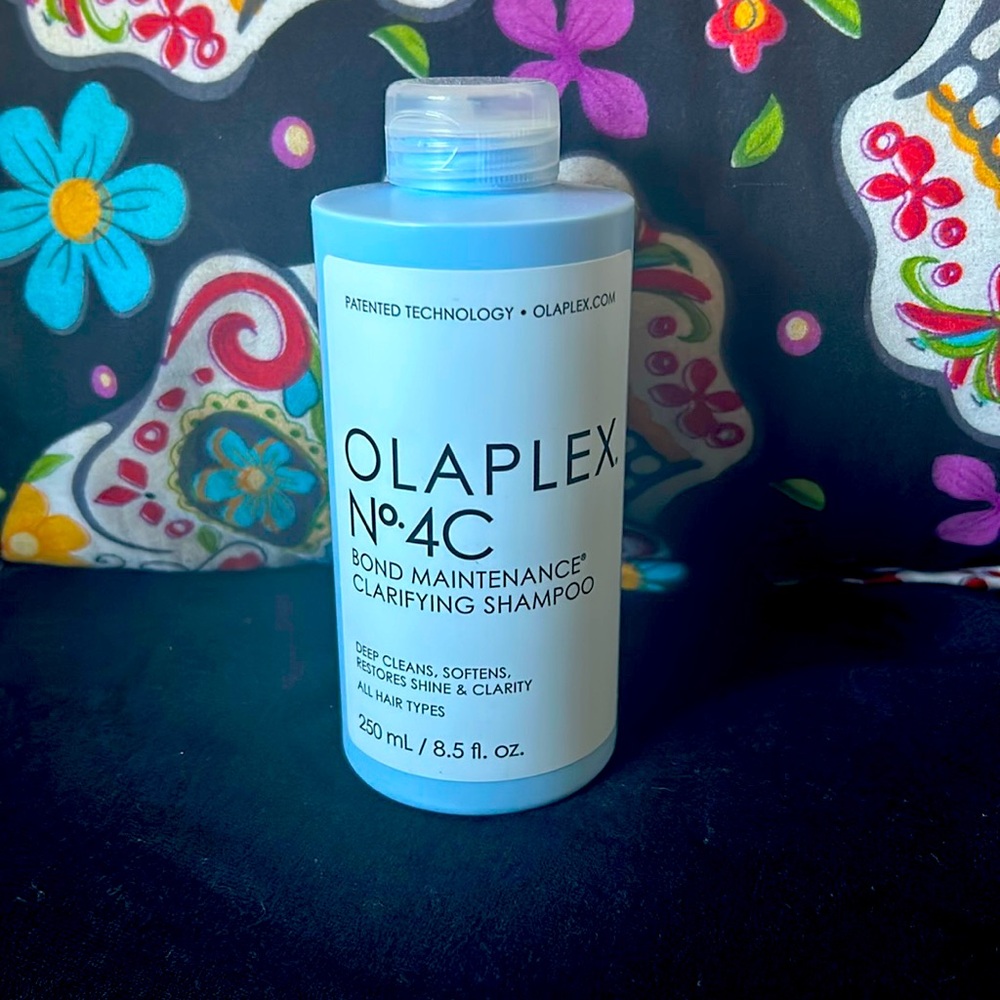 Olaplex - Nº.4C Bond Maintenance Clarifying Shampoo